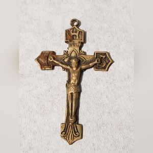 Vintage copper/brass crucifix pendant